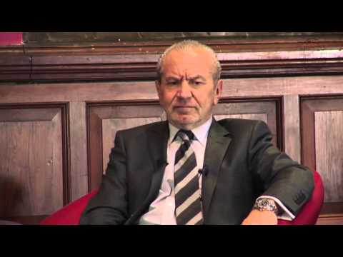 فيديو: Alan Sugar Net Worth: ويكي ، متزوج ، أسرة ، زفاف ، راتب ، إخوة