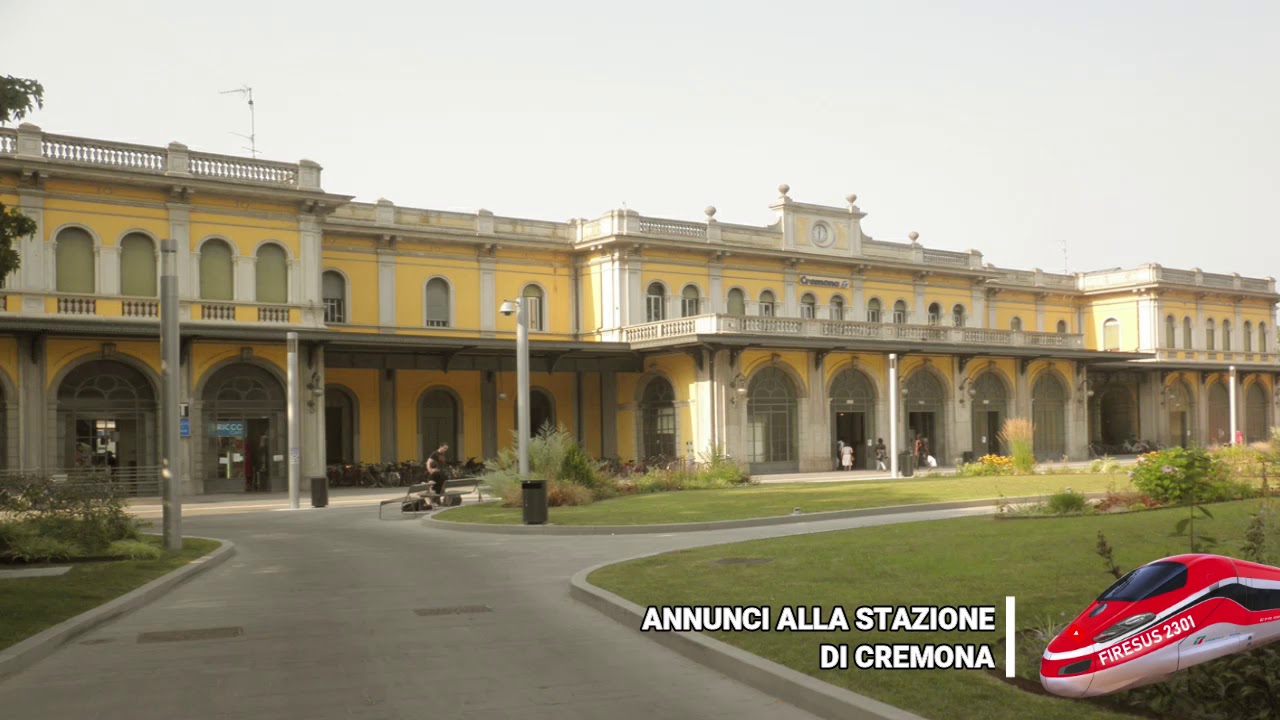 Annunci alla stazione di Cremona