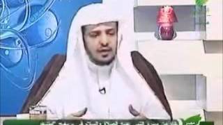 لديه محل تجاري فكيف يحسب زكاة بضاعته؟