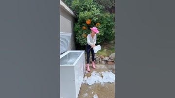 Better than GLASS 🧊 #icebath #icequeen #ice #glass #shorts #asmr #satisfying