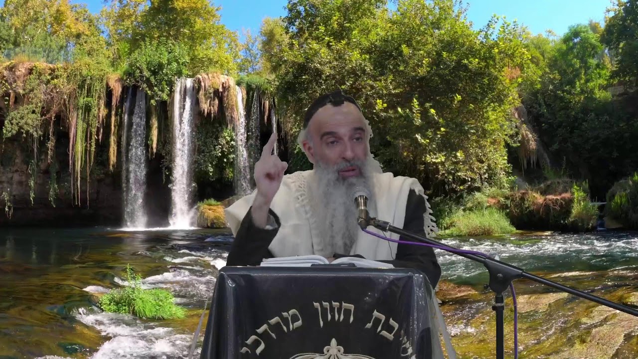 הרב מאיר דוד שמואלי -  חנוכה בא הניסים בדרך