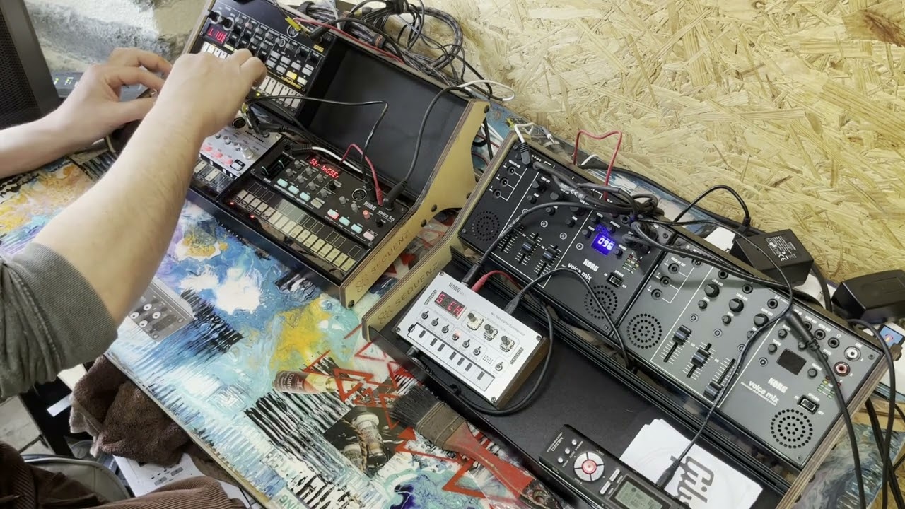 2 FORSAKE - Korg Volca Bass, Beats, FM,& Nts1