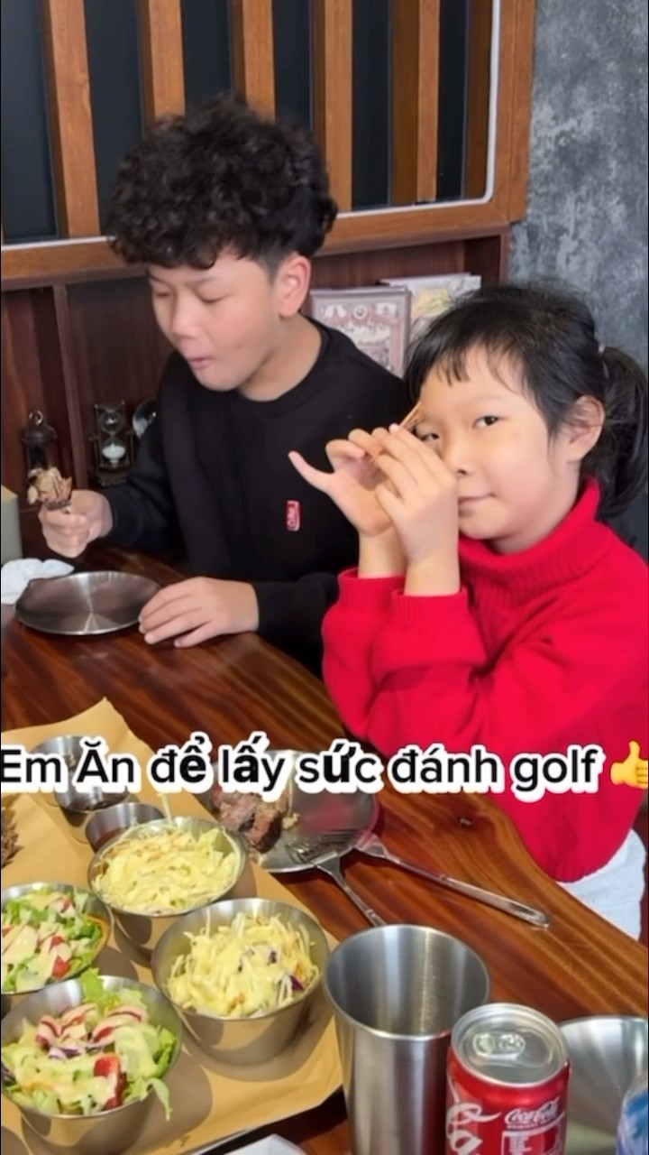 (Golf familyVN)cậu bé có cú đánh đẹp #good #golf #shorts