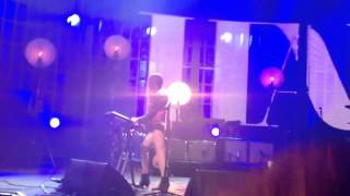 Falling - Haim @ iTunes Festival 2013