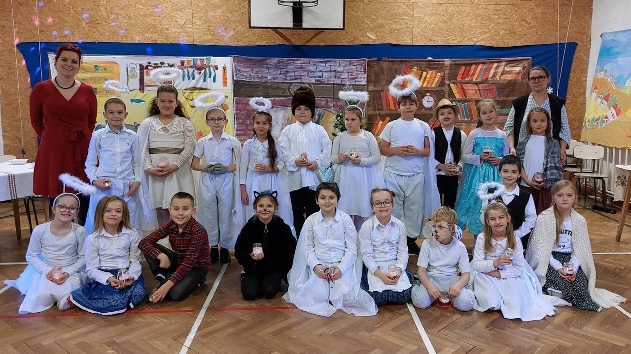 A kék madár - A Kondorosi Petőfi István Általános Iskola 2.b osztályának karácsonyi műsora