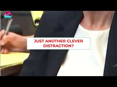 Amber Heard Writing (Nothing) in Her Notepad - Closeup and Slow Motion | Depp Heard Trial