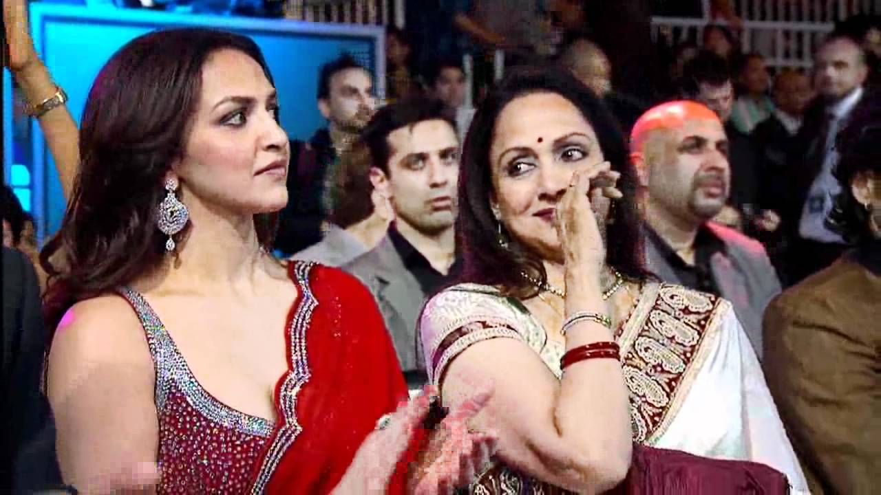 High Fashion in full swing at IIFA Rocks 2011 - Segment - II