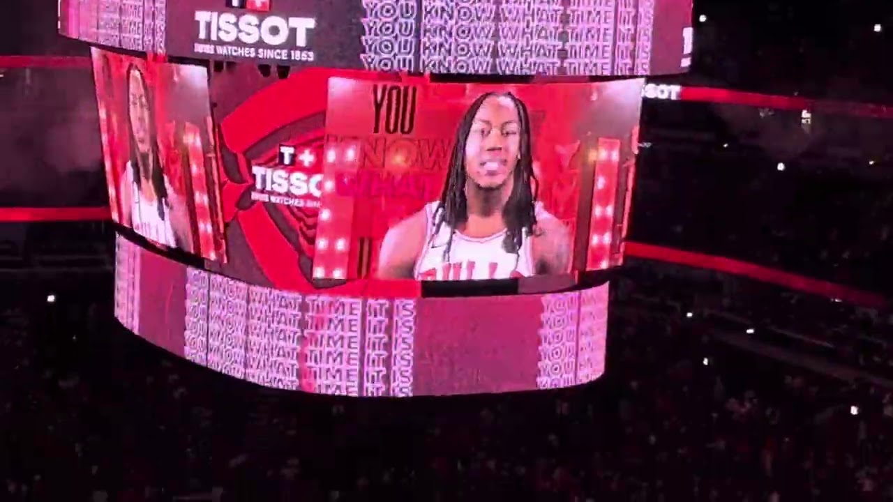 Philadelphia Sixers VS Chicago Bulls At United Center Chicago, Illinois United States 2025