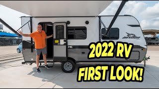 The all-new 2022 Jayco® Jay Flight SLX 7 195RB | FIRST LOOK screenshot 4