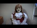 Novo vídeo revela o que Annabelle fez durante a quarentena