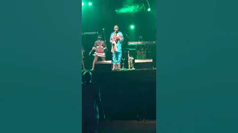 Watch how Femi Kuti broke the world record for the longest single note on a saxophone at 46 minutes