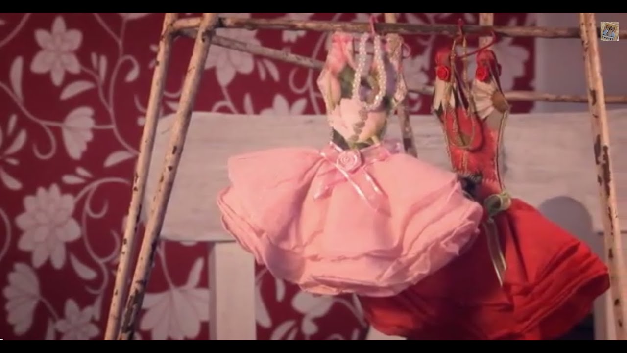 Día de amigas Express - Como hacer vestidos en papel