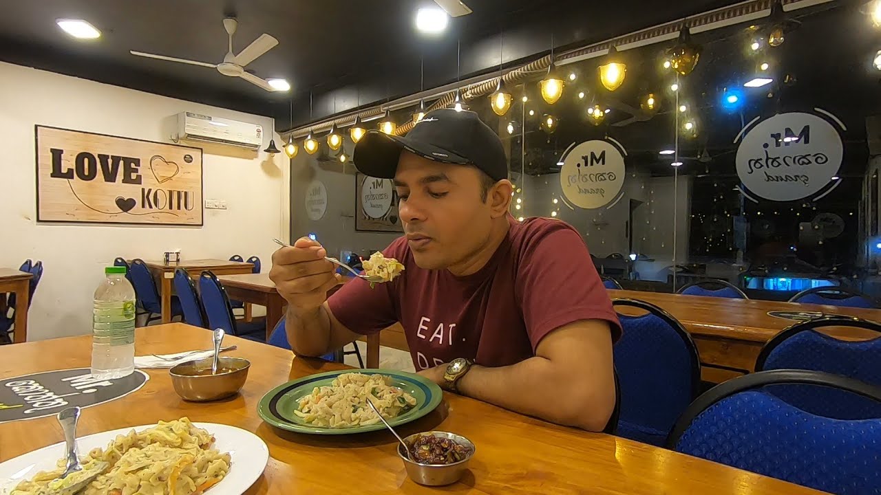 උනු චීස් කොත්තුවක්... Cuttlefish Cheese Kottu at Mr. Kottu grand, Welisara, Sri Lanka...