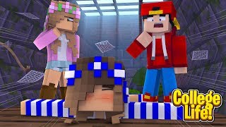 WHO GETS KILLED?! MURDER MYSTERY | Minecraft | College Life | Little Kelly \& Ropo