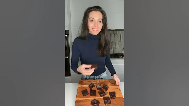 These Flourless Pumpkin Brownies are the healthiest dessert for the season #shorts