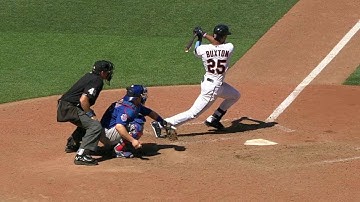 CHC@MIN: Buxton records his first hit at Target Field