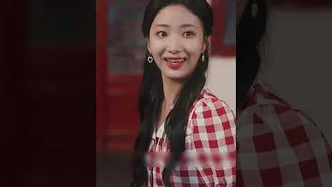 After leaving the jerk, she married his cold, powerful commander uncle who spoiled her!