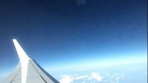 UFO filmed from Virgin Plane flight in Australia 2011