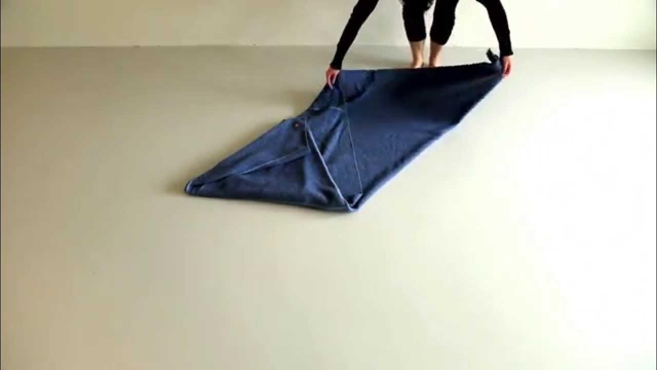 How to fold Blanket 'FOLDED' YouTube
