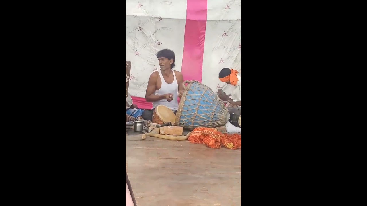 नौटंकी एन्ड वीडियो