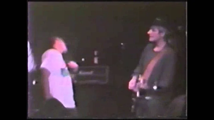 'Mookie Blaylock' [Pearl Jam] First Show (22/10/19...