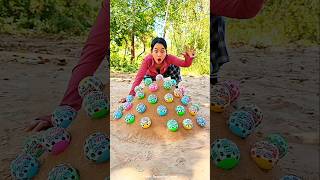 Survival Skills SMART Idea in Jungle 😱 Buried Candy Ball & MAGIC Happened! 🍬🌱 #shorts