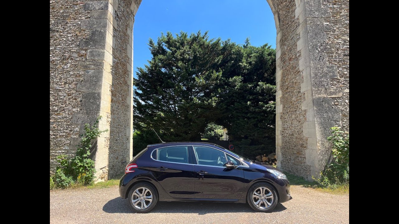 Peugeot 208 1.6 120Ch Allure