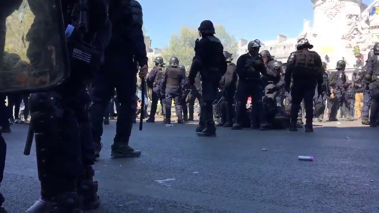 Innocent journalist arrested at Yellow Vest protests - 20.04.2019