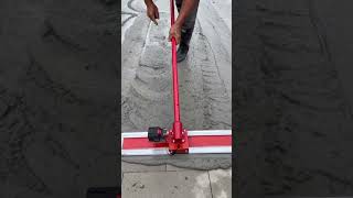 🧱⚡ Portable Electric Concrete Power Screed & Leveling Bull Float Demonstration #shorts