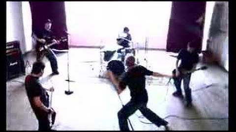 Handheld - No Footsteps To Follow (Official Video)