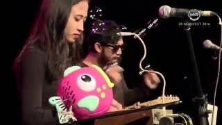 Download Lagu Konser Taman - Joy Moron - Dekat Jangan Jauh MP3