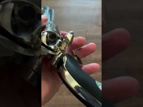 Shooting the Colt Peacemaker by Umarex