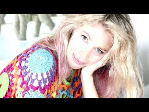 Η Άριελ Κωνσταντινίδη στο Grace