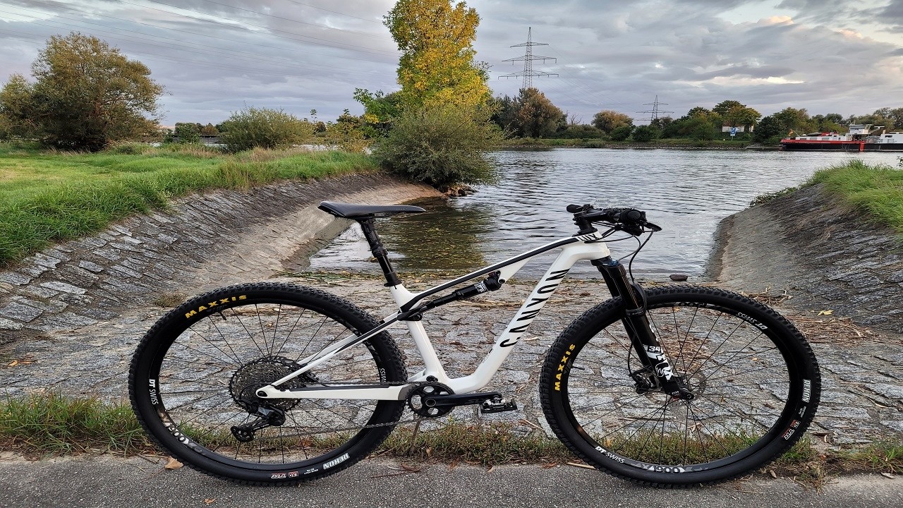 Мой новый двухподвес Canyon Lux CF -  попытки скинуть вес с велосипеда