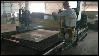 ПОРТАЛЬНАЯ МАШИНА С ЧПУ ДЛЯ ТЕРМИЧЕСКОЙ РЕЗКИ МЕТАЛЛА «ECONOCUT» ПОРТАЛЬНАЯ МАШИНА С ЧПУ ДЛЯ ТЕРМИЧЕСКОЙ РЕЗКИ МЕТАЛЛА «ECONOCUT»