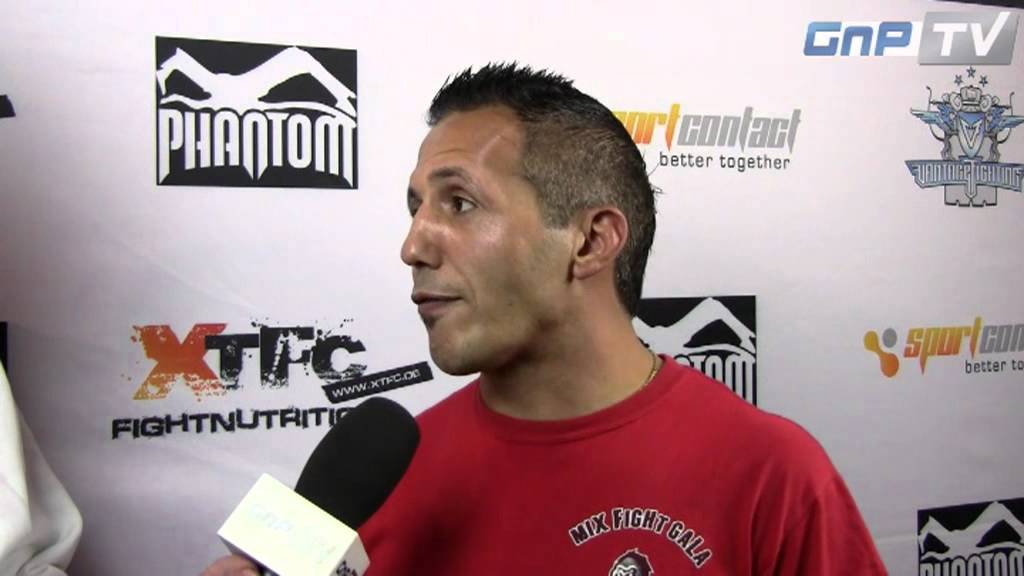 3. la familia Fightnight: Sefer Göktepe über möglichen A. Kraniotakes vs. V. Overeem-Fight