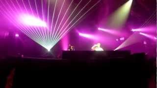 W&W - Invasion Asot 550 Armin Van Buuren