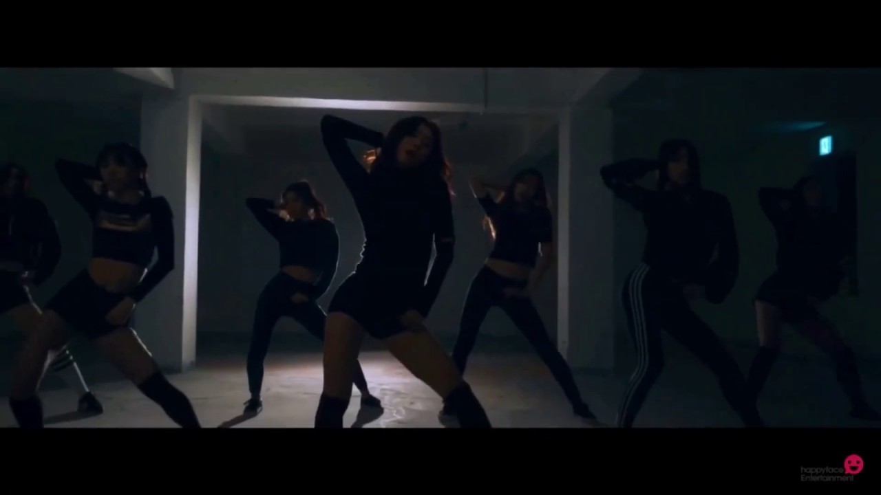 DREAMCATCHER SuA dancing machine