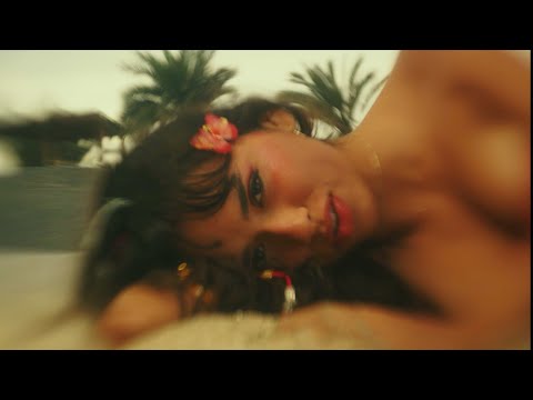 Lucianeka - Ella