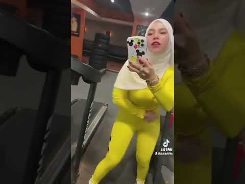 Bu #pargoy #shorts #tiktok #leggingkilap #youtube #facebook #reels #goyang #leggings #olahraga(4)