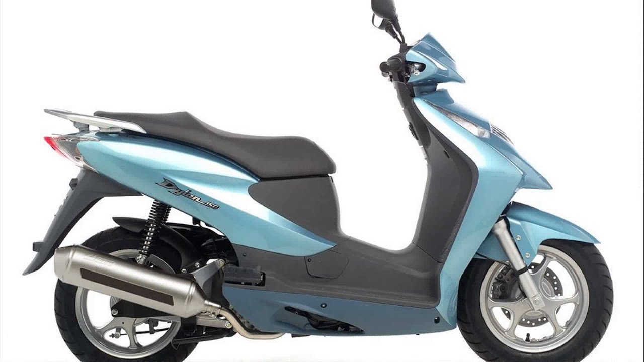 honda dylan 125 - YouTube