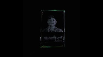 Khắc chân dung lên Pha lê - Quà Lưu niêm đẹp