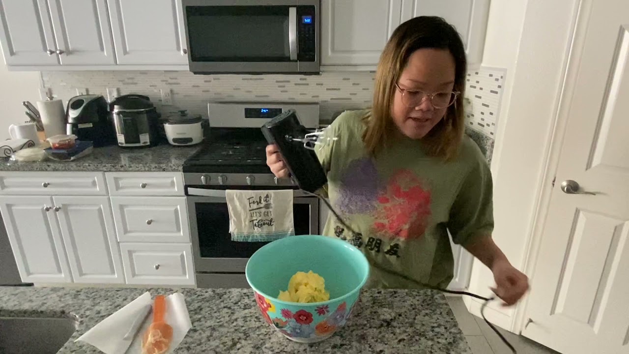 Kaasstengel (Indo-Dutch Cheese Stick Cookies)