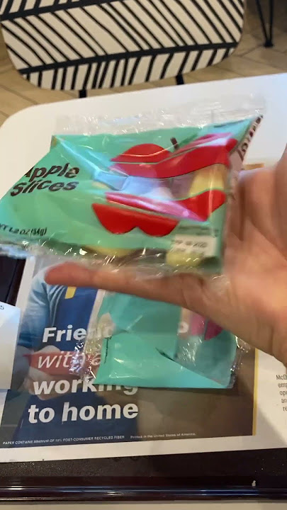 American McDonald’s has Apple Slices on the menu 😋🍎👍🏻🇺🇸