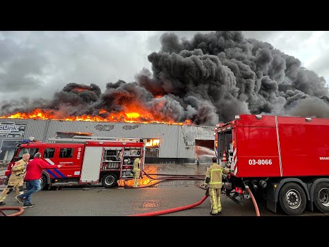 Grote brand verwoest