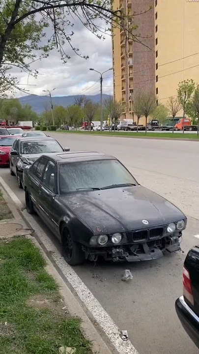 Giorgi tevzadze e34 #bmw #m5 #e34 #m5 #giorgitevzadze #cars #abandonedcar
