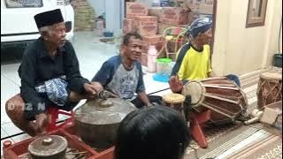 kesenian tradisional renteng warisan  nenek moyang,desa kedungdawa kec,Gabuswetan indramayu