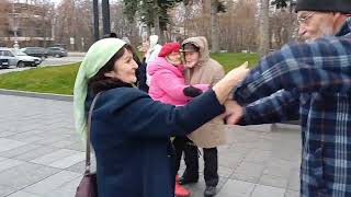 картинка: ЛЕЖАЛА РОЗА В УЛИЧНОЙ ПЫЛИ ❤️ТАНЦЫ❤️ ХАРЬКОВ 16.11.2025