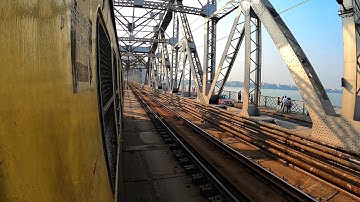 Crossing Vivekananda Setu (Bally Bridge ) | Onboard Sealdah - Dankuni Local | #BallyBridge | IR