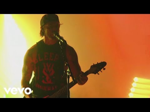 Bullet For My Valentine - You Want a Battle? (Here's a War) (Live)
